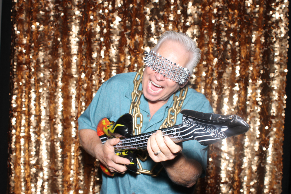 The Ultimate Guide to Choosing the Perfect Photo Booth for Your Event in Chicagoland